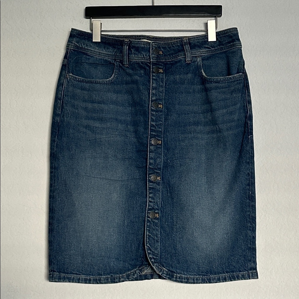 Madewell - Denim Button-Front Midi Skirt - Picture 6 of 9